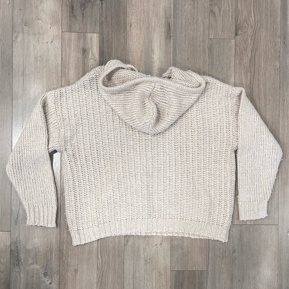 Aerie Women’s Knit Beige Hooded Sweater - Picture 4 of 5